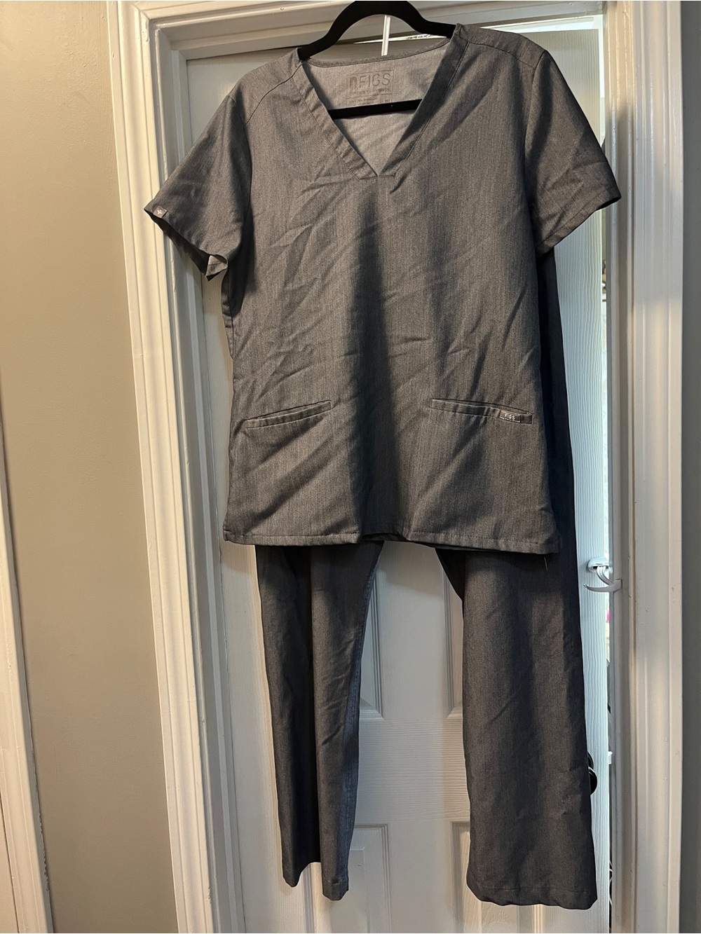 Figs Graphite Scrubs Set - Casma 3 Pocket Top and Livingston Basic Pants